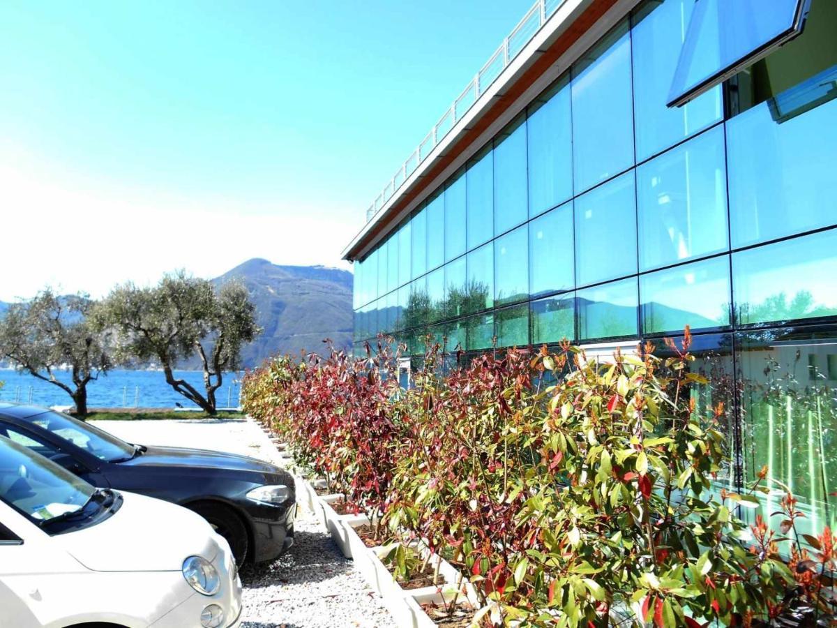 Direttamente Al Lago Apartments Marone Værelse billede