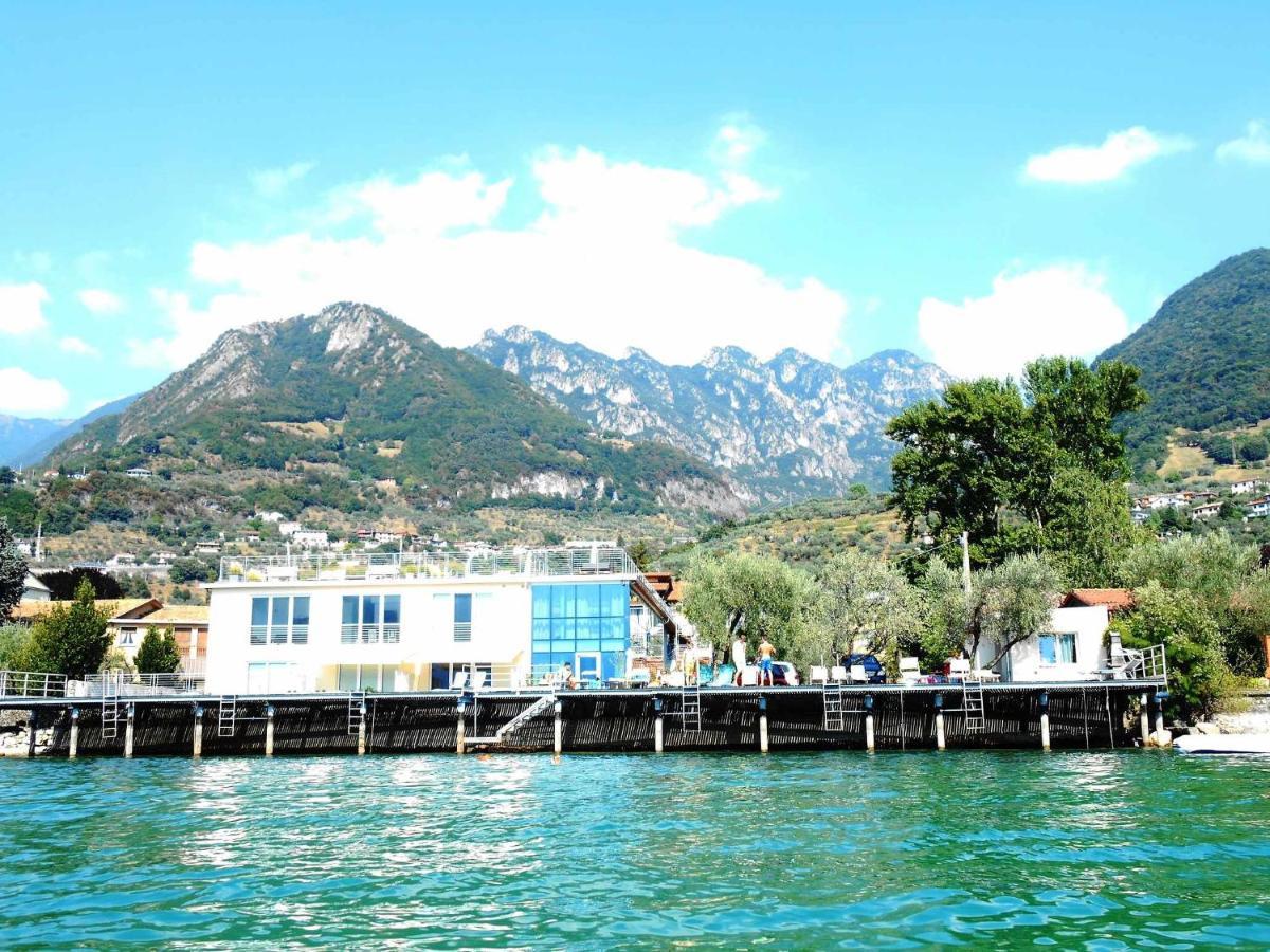 Direttamente Al Lago Apartments Marone Eksteriør billede